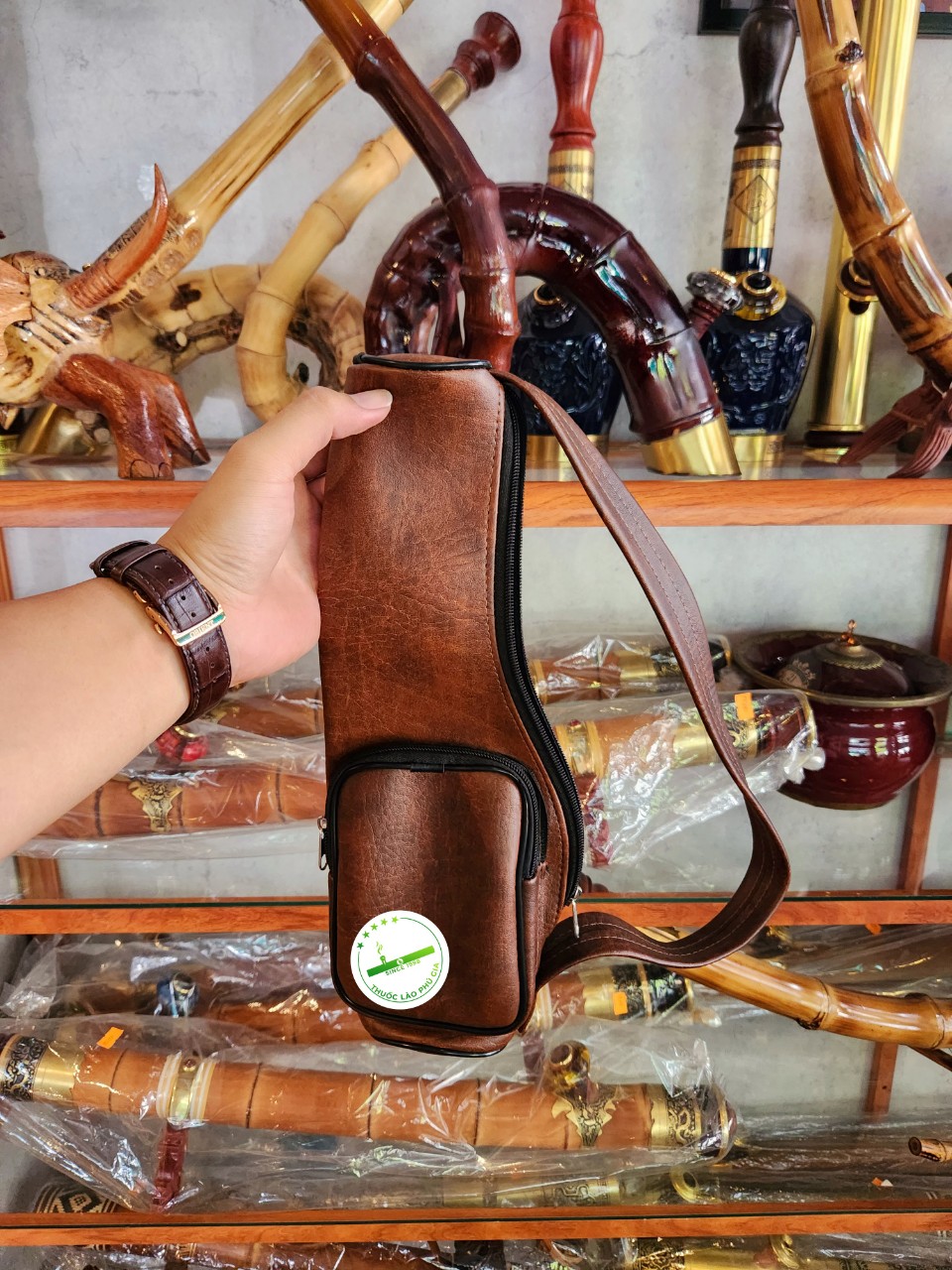 Bao da đựng điếu cày mini size nhỏ - loại 2 lớp Bao da đựng điếu cày mini size nhỏ - loại 2 lớp
