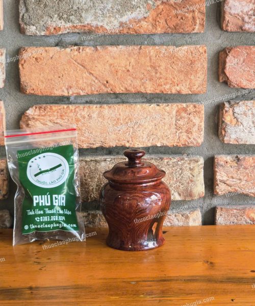 Hộp gỗ mun cao đựng thuốc lào